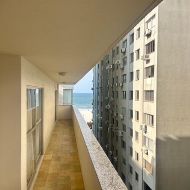 Apartamento 2 quartos para Venda no Centro de Balneário Camboriú