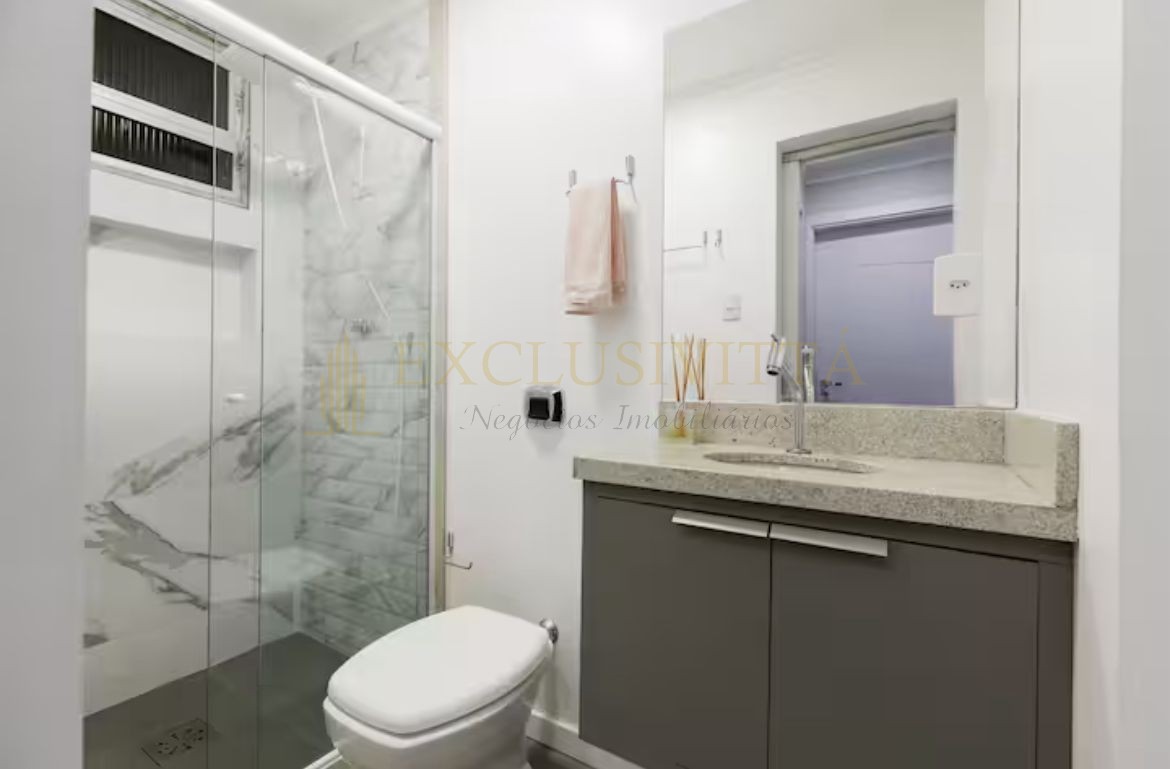 Apartamento à venda na quadra mar em Balneário Camboriú