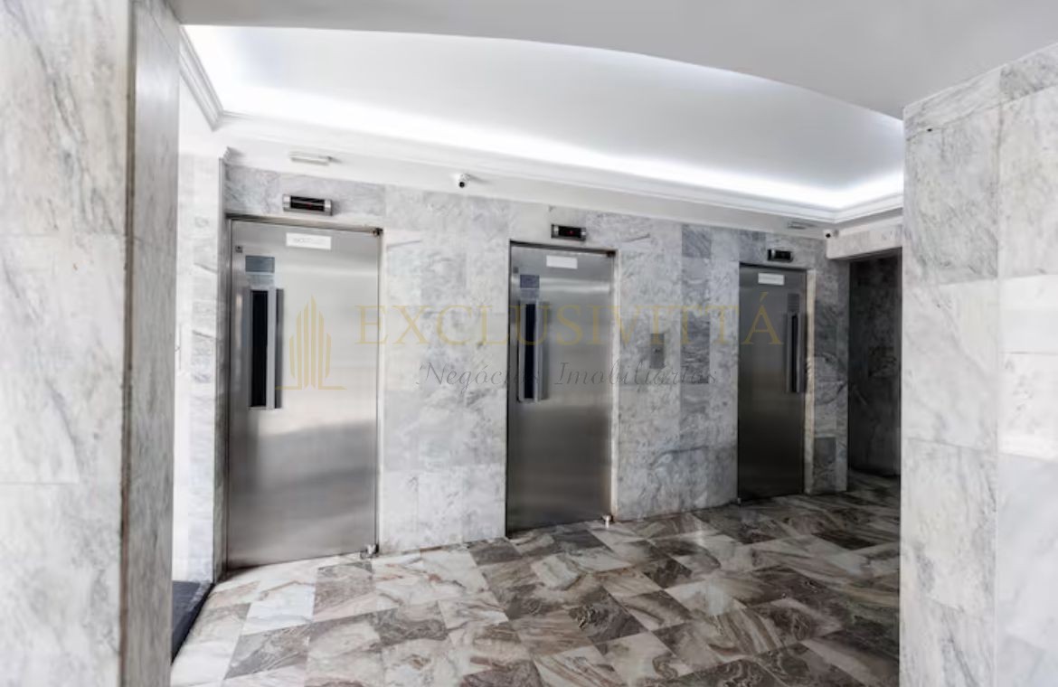 Apartamento à venda na quadra mar em Balneário Camboriú