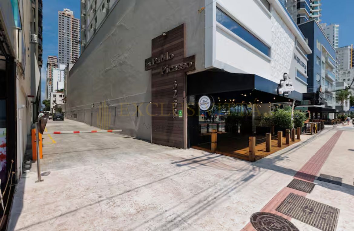 Apartamento à venda na quadra do mar com vista parcial para o mar – Balneário Cambor