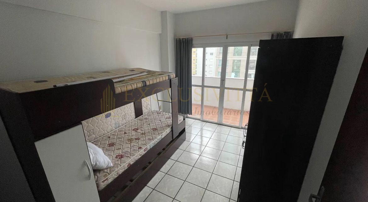 Apartamento à venda na quadra do mar com vista parcial para o mar – Balneário Cambor