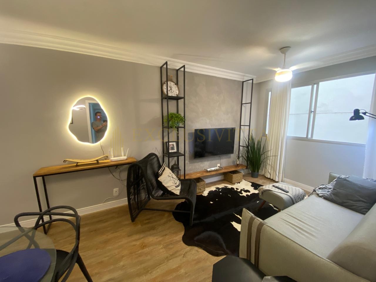 Lindo apartamento reformado na quadra do mar – Balneário Camboriú