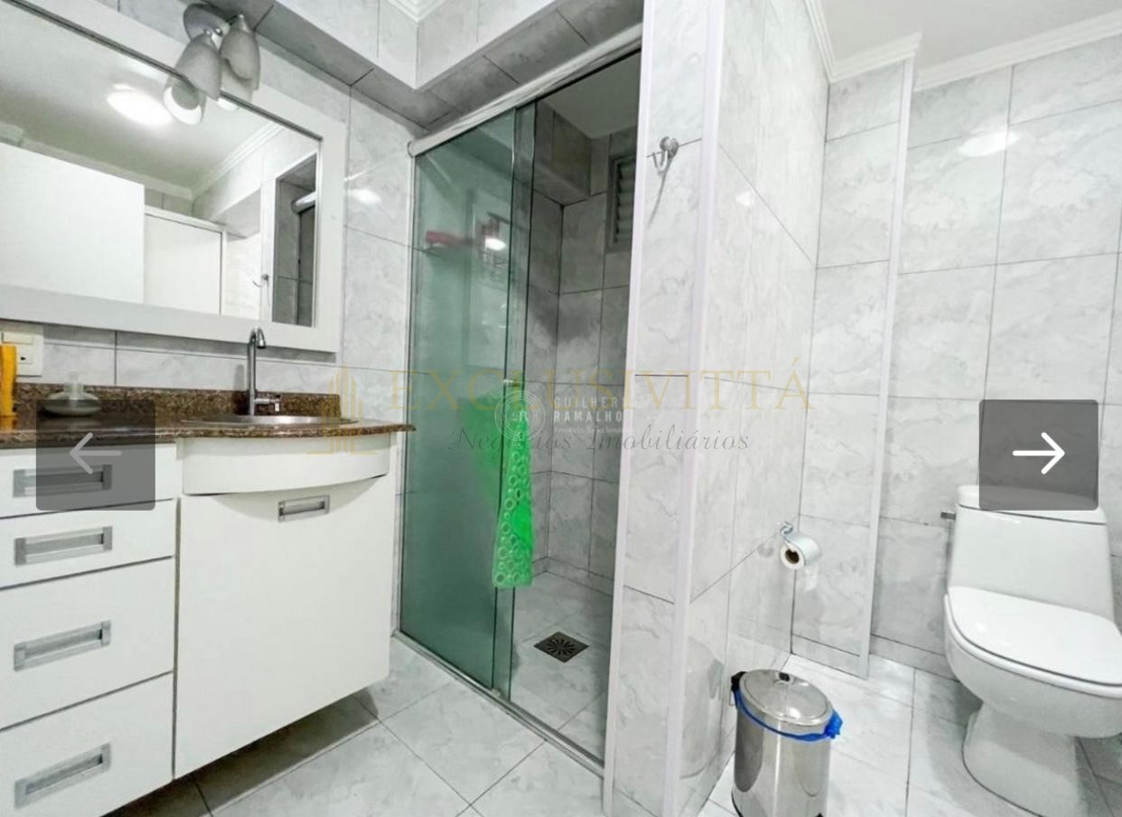 Lindo apartamento reformado na quadra do mar – Balneário Camboriú