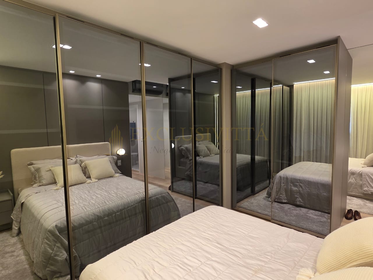 Apartamento 4 quartos para Venda no bairro Centro em Balneário Camboriú