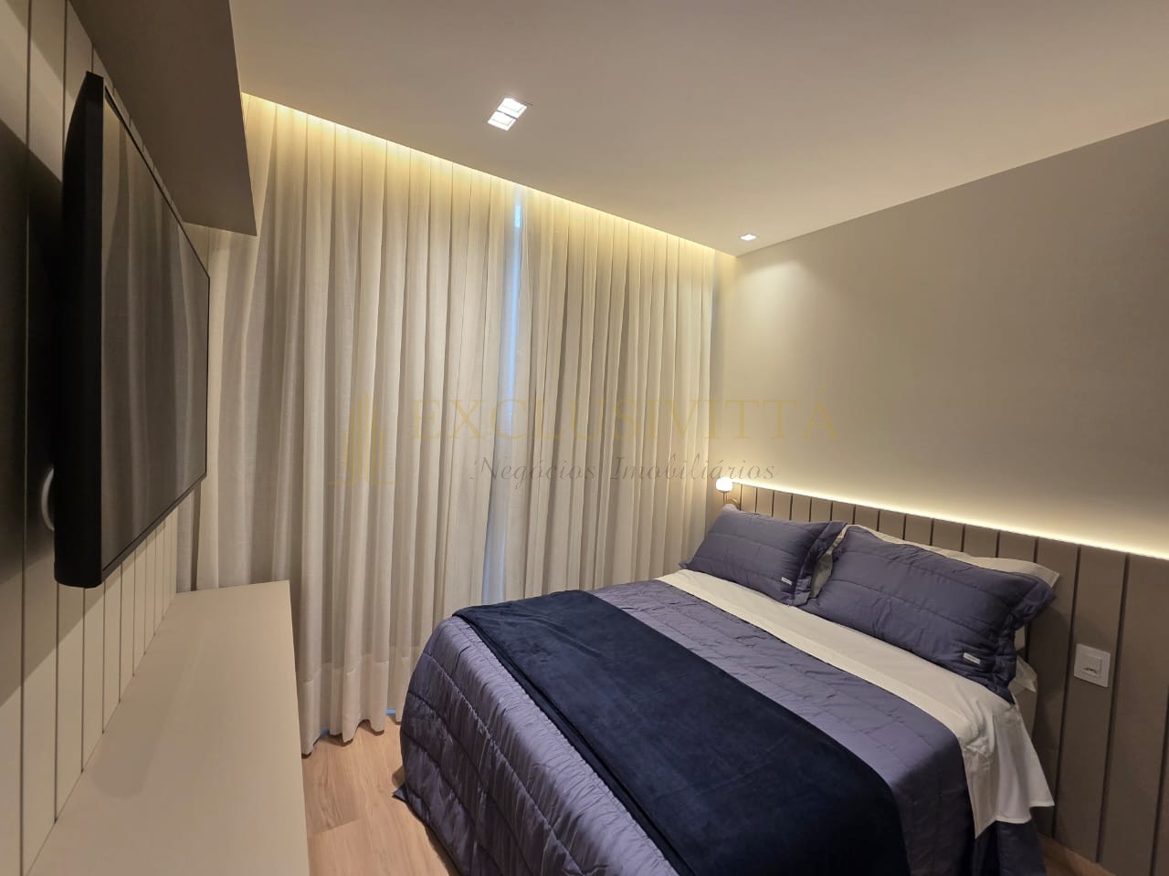 Apartamento 4 quartos para Venda no bairro Centro em Balneário Camboriú