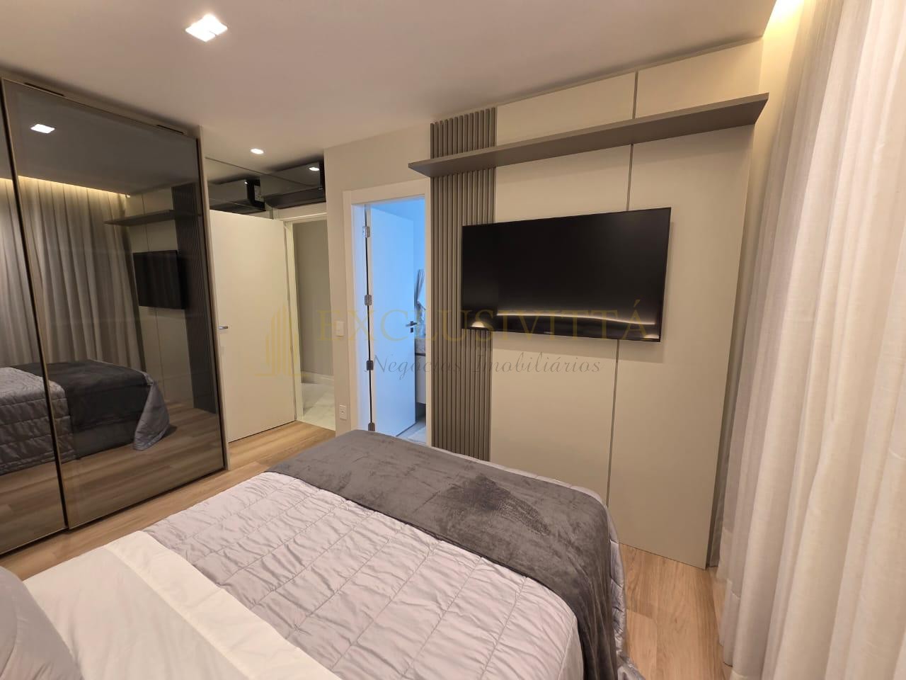 Apartamento 4 quartos para Venda no bairro Centro em Balneário Camboriú