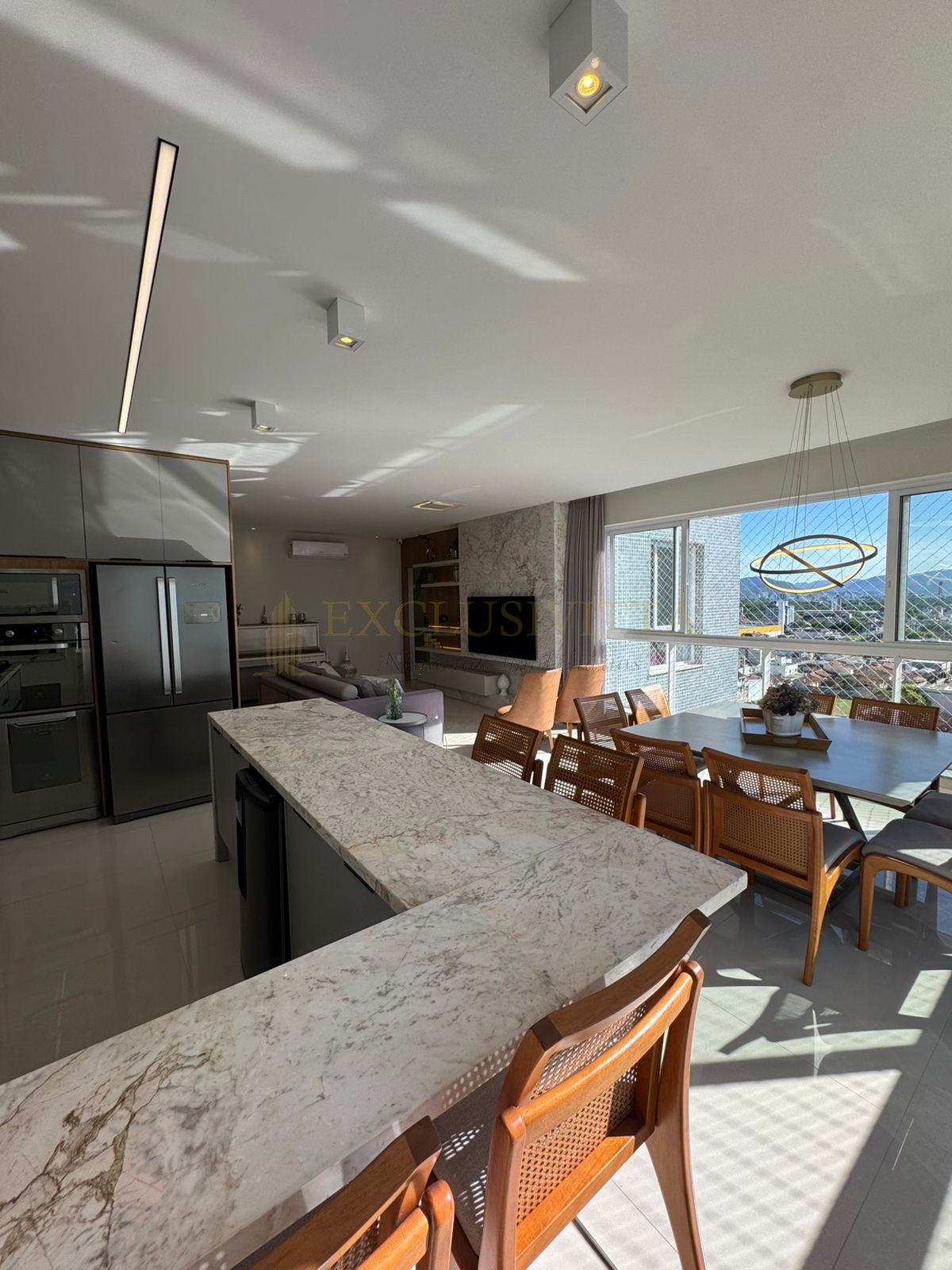 Apartamento 4 suítes para Venda no bairro Pioneiros em Balneário Camboriú