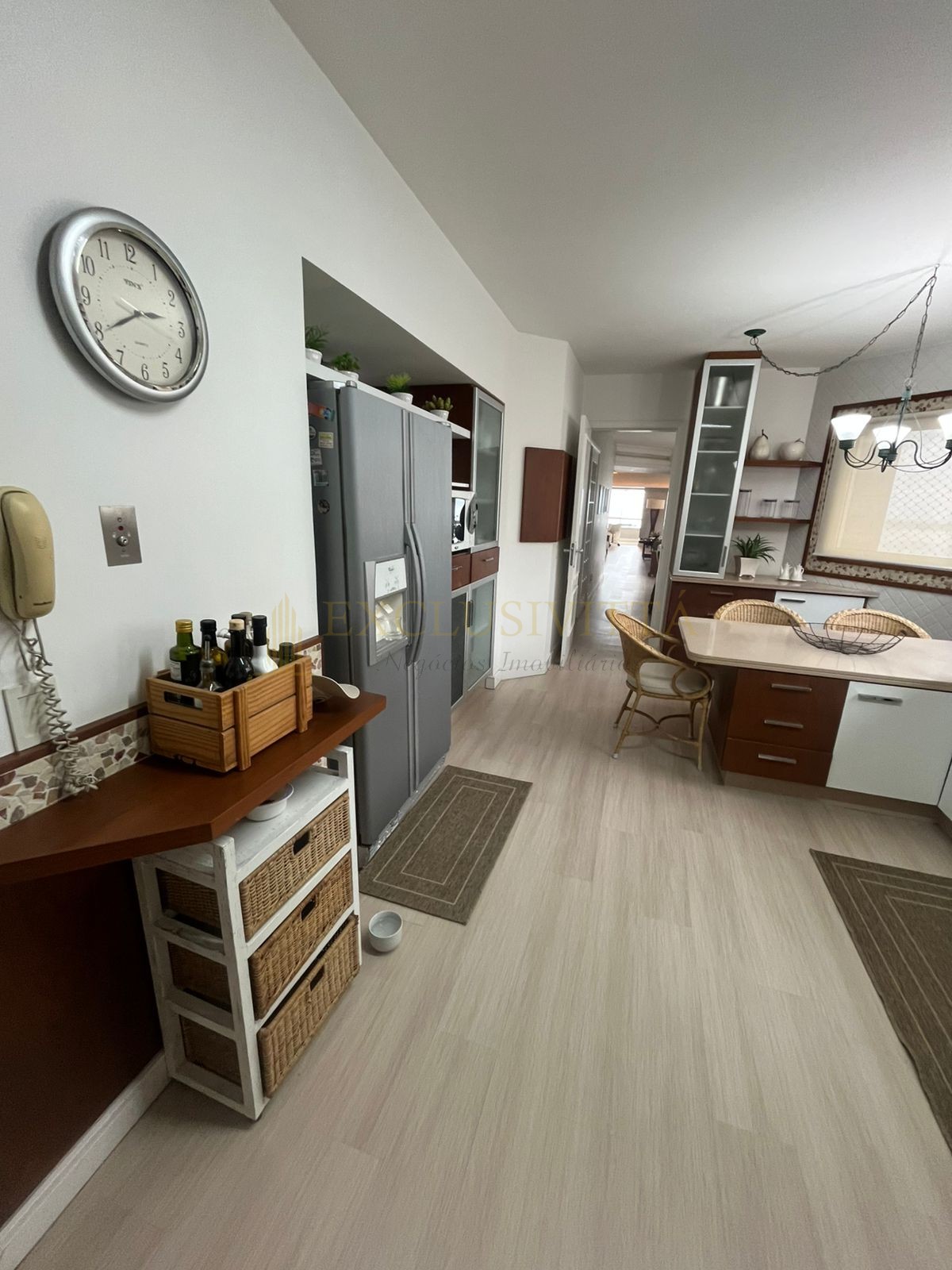 Apartamento 3 suítes para Locação Anual no bairro Centro em Balneário Camboriú