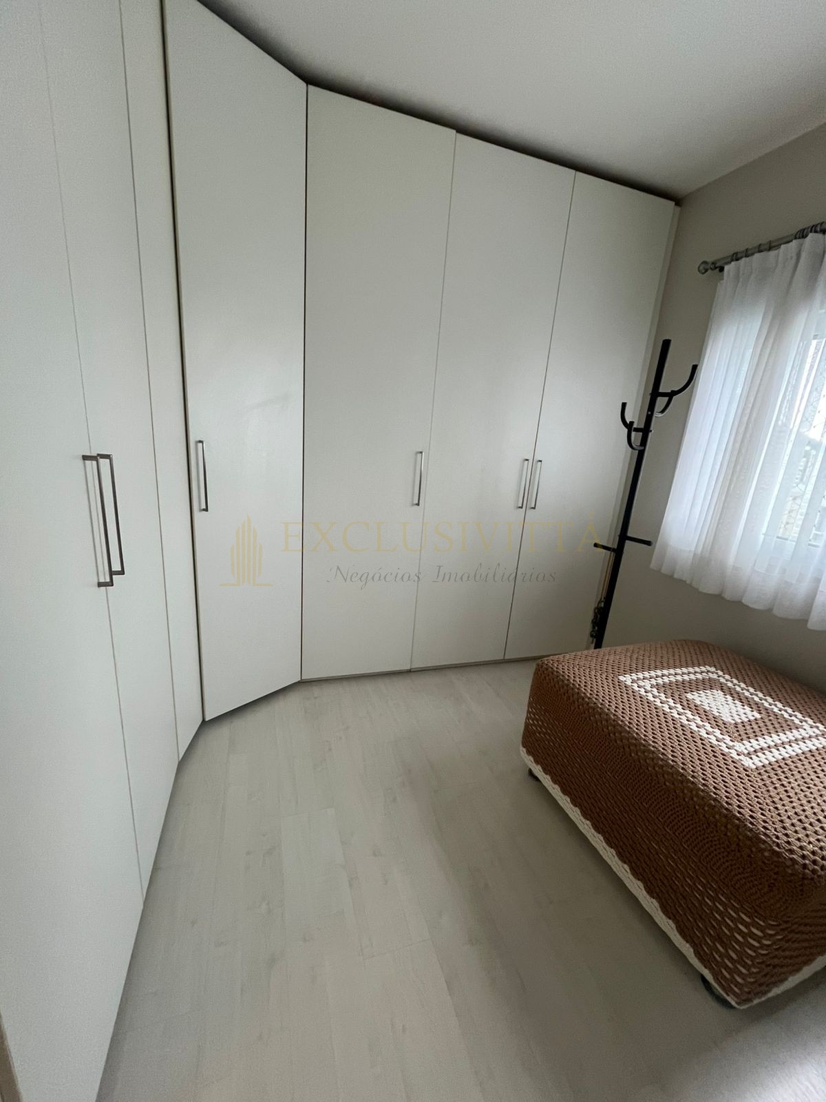 Apartamento 3 suítes para Locação Anual no bairro Centro em Balneário Camboriú