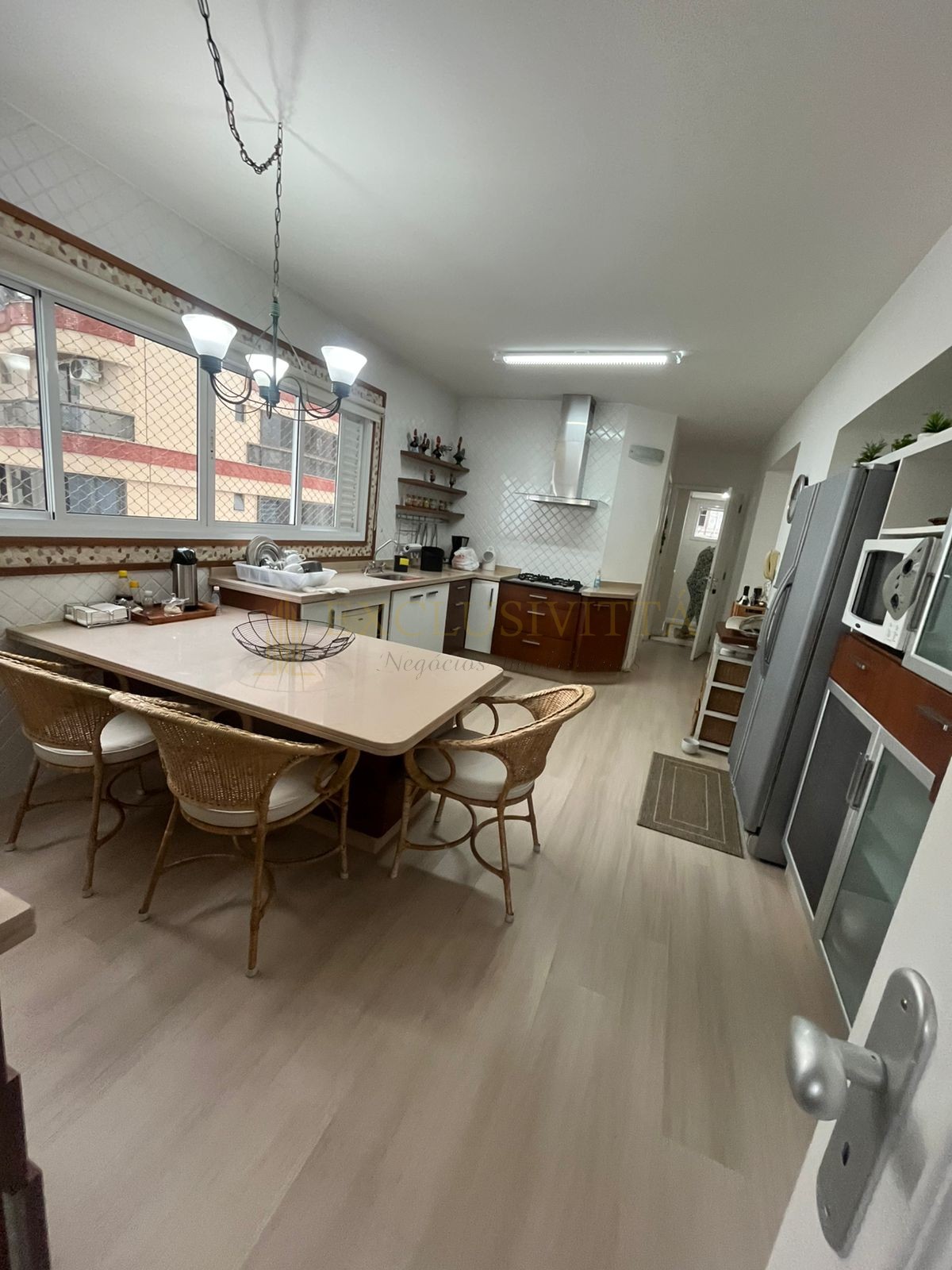 Apartamento 3 suítes para Locação Anual no bairro Centro em Balneário Camboriú