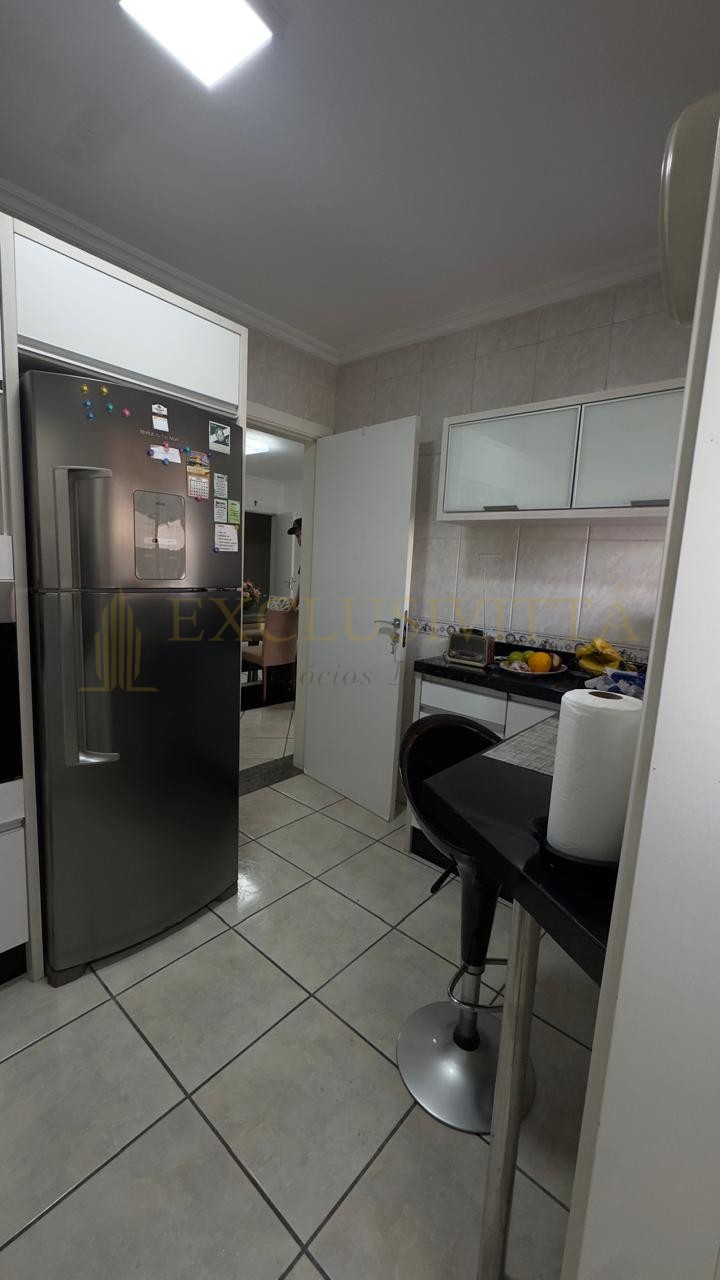 Apartamento 3 quartos para Locação Anual no bairro Centro em Balneário Camboriú