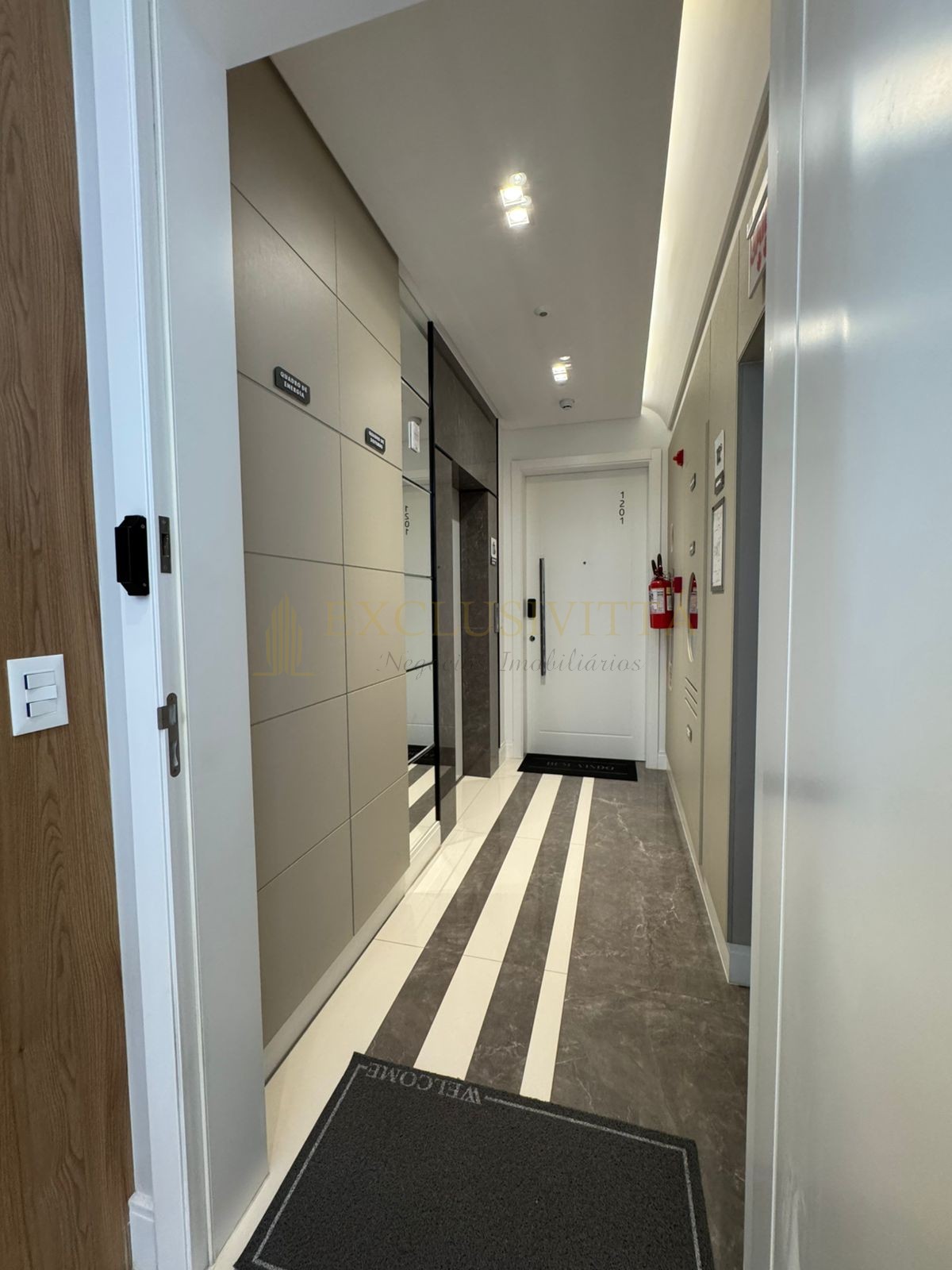 Prédio 3 suítes para Venda no bairro Centro em Balneário Camboriú