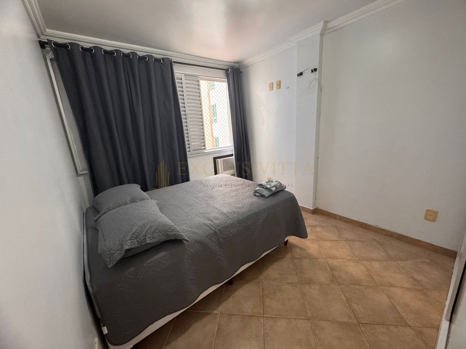 Apartamento 2 quartos para Locação Anual no bairro Centro em Balneário Camboriú