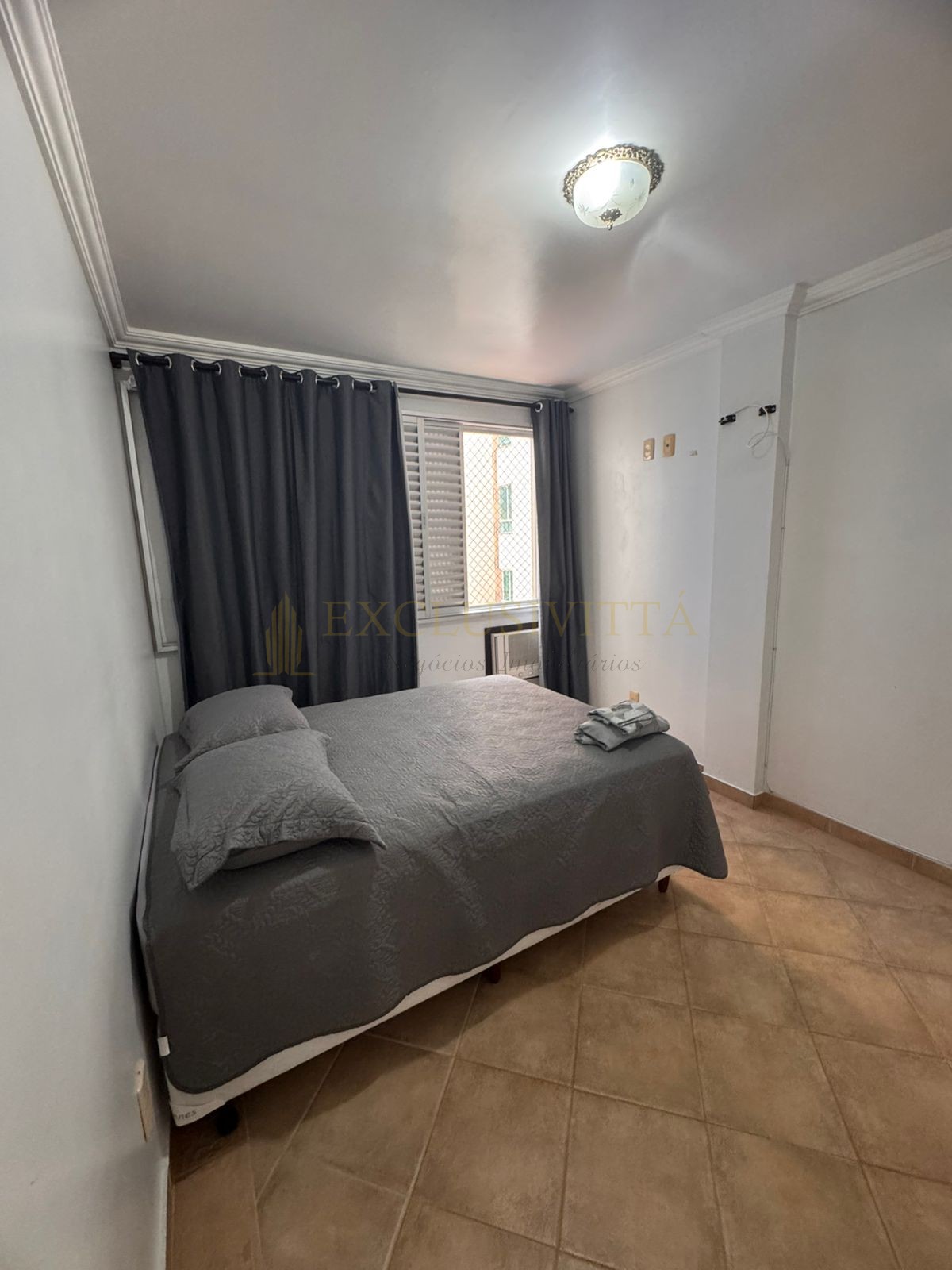 Apartamento 2 quartos para Locação Anual no bairro Centro em Balneário Camboriú