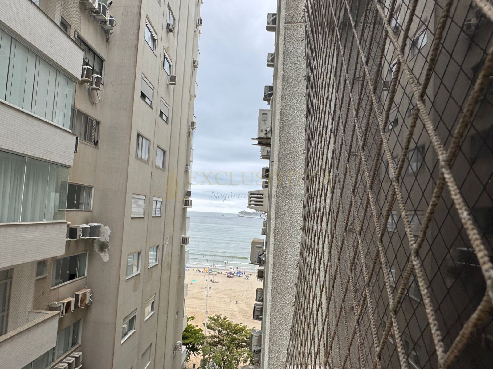Apartamento 2 quartos para Locação Anual no bairro Centro em Balneário Camboriú