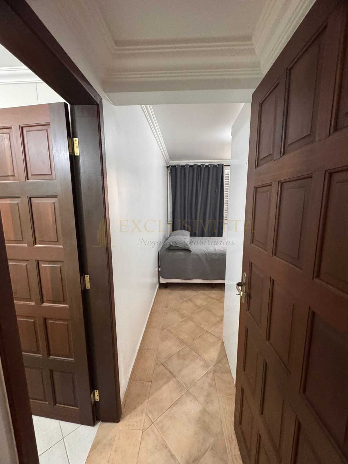 Apartamento 2 quartos para Locação Anual no bairro Centro em Balneário Camboriú