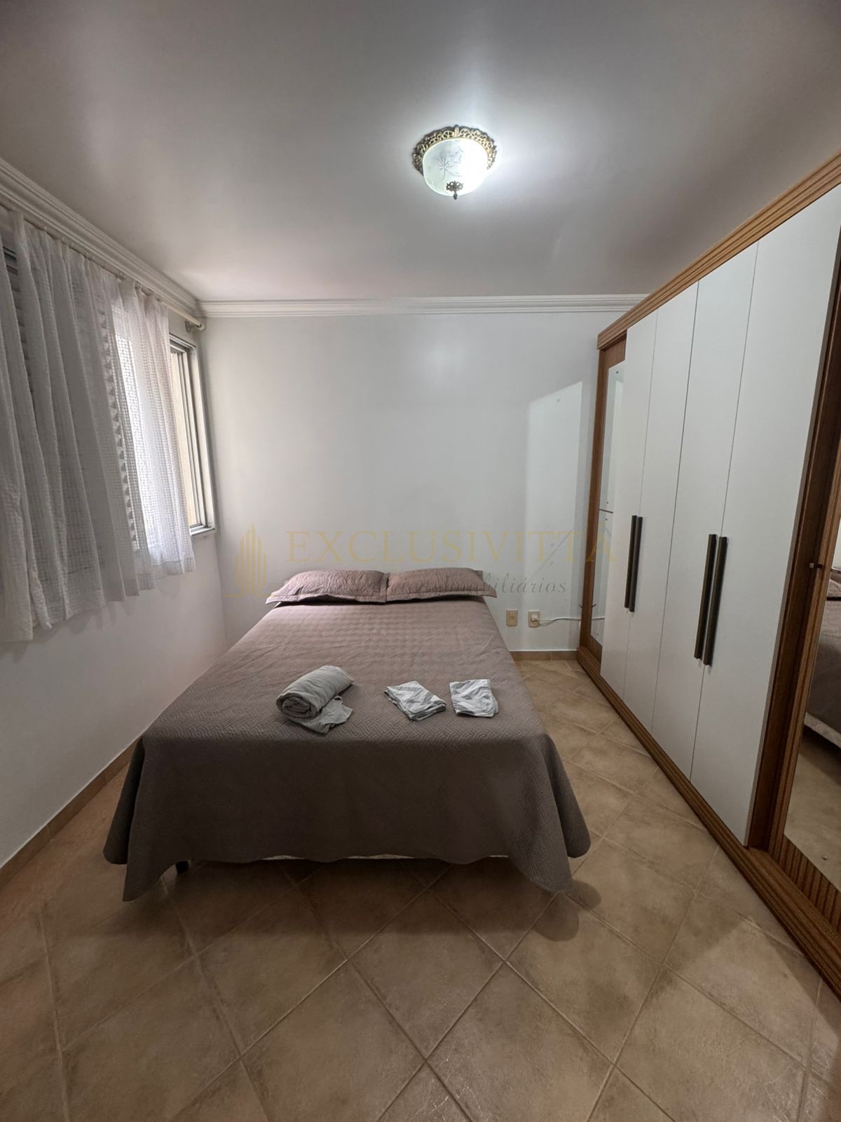 Apartamento 2 quartos para Locação Anual no bairro Centro em Balneário Camboriú