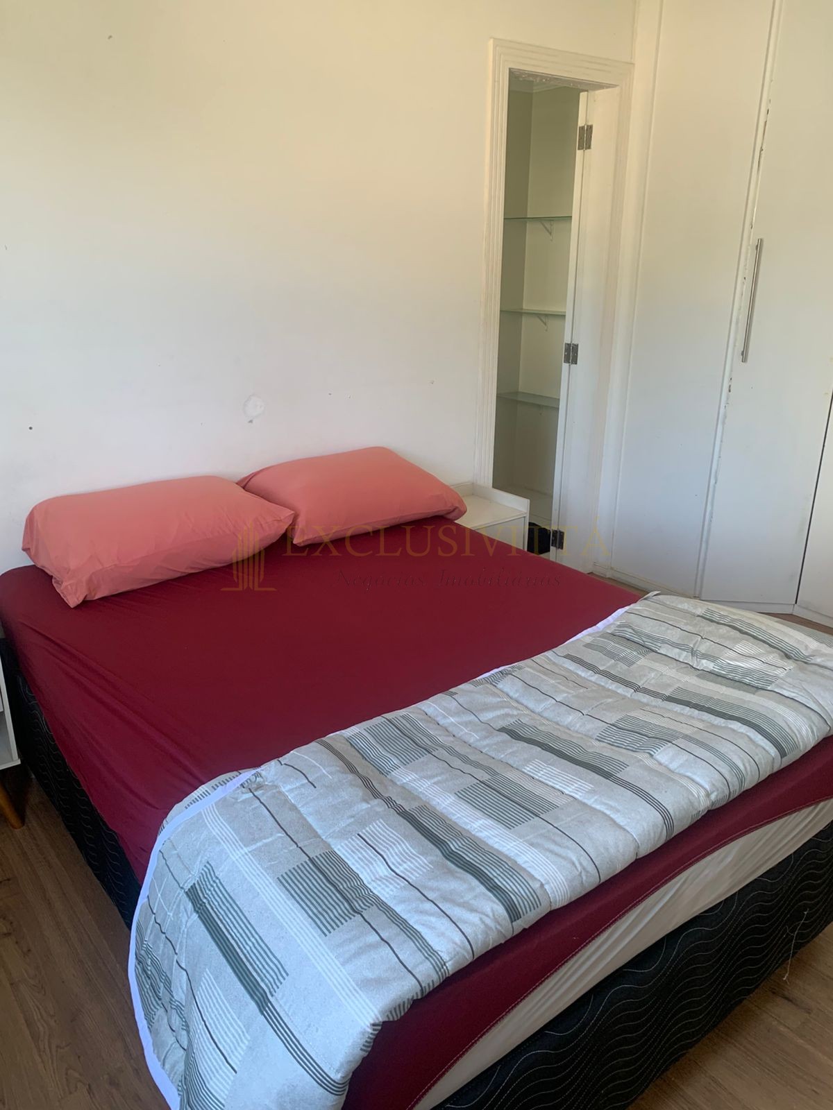 Apartamento 2 quartos para Locação Anual no bairro Centro em Balneário Camboriú