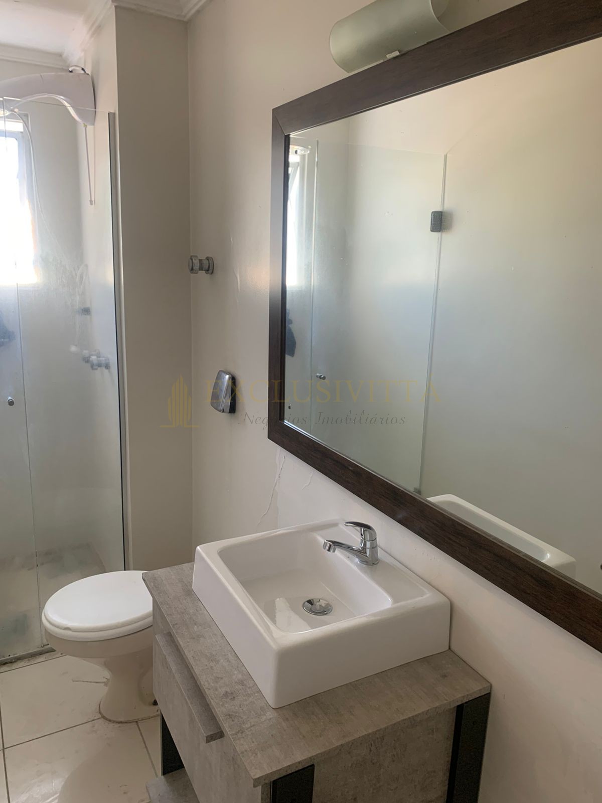 Apartamento 2 quartos para Locação Anual no bairro Centro em Balneário Camboriú