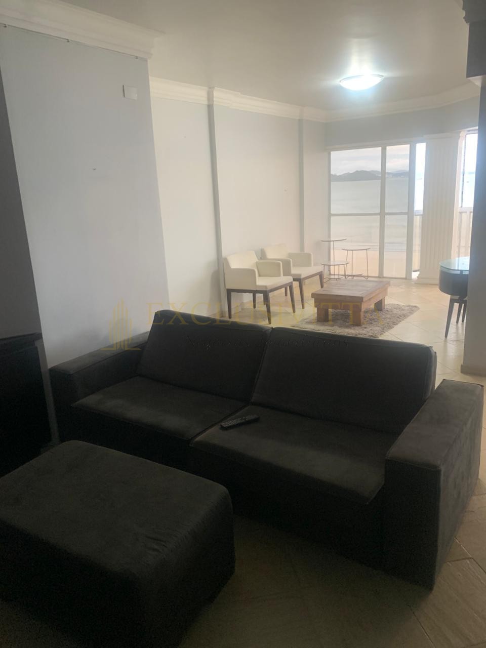 Apartamento 2 quartos para Locação Anual no bairro Centro em Balneário Camboriú