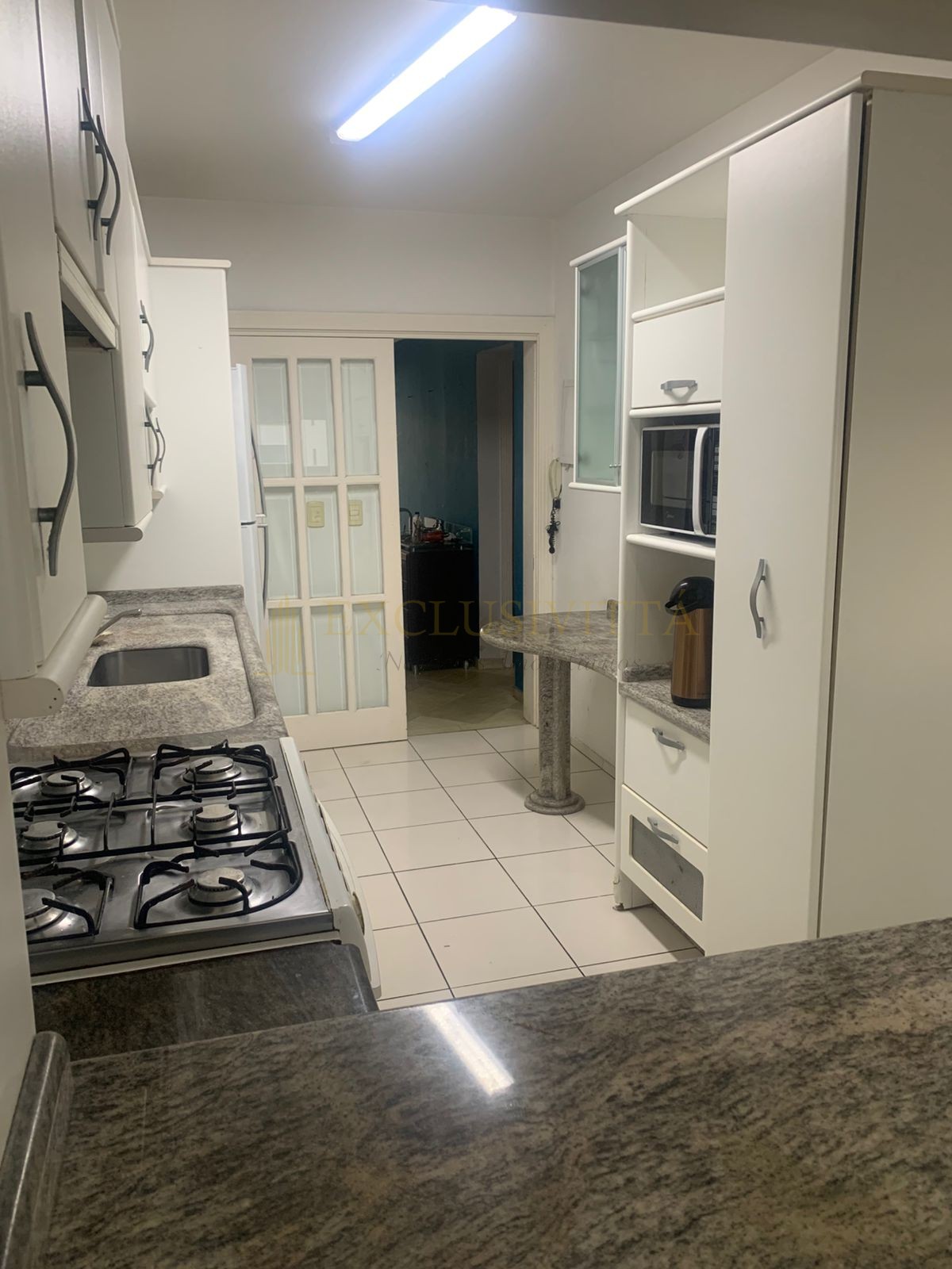 Apartamento 2 quartos para Locação Anual no bairro Centro em Balneário Camboriú