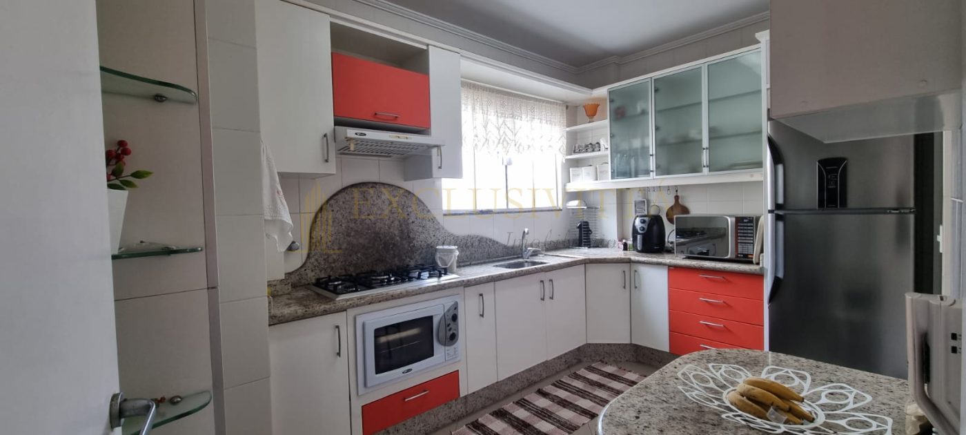 Apartamento 3 quartos para Locação Anual no bairro Centro em Balneário Camboriú