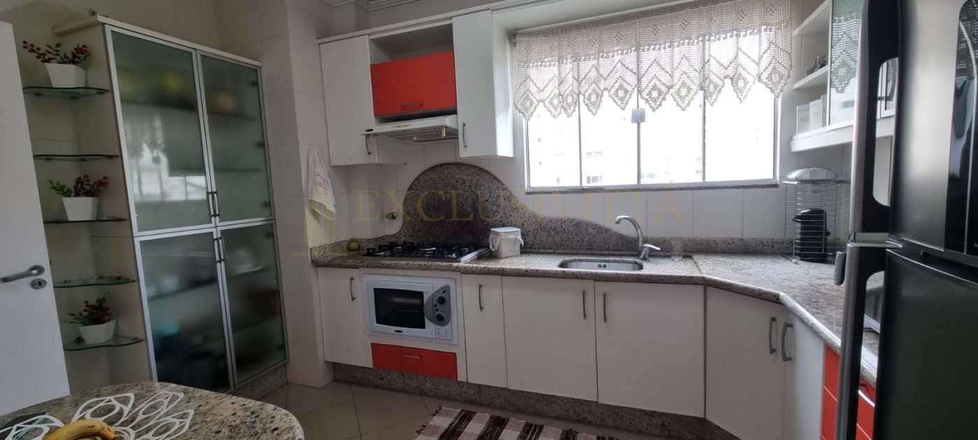 Apartamento 3 quartos para Locação Anual no bairro Centro em Balneário Camboriú